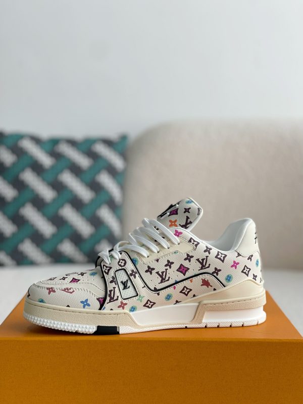 「#2955」LOUIS VUITTON SNEAKERS - Image 4