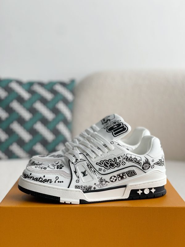「#2968」LOUIS VUITTON SNEAKERS - Image 2