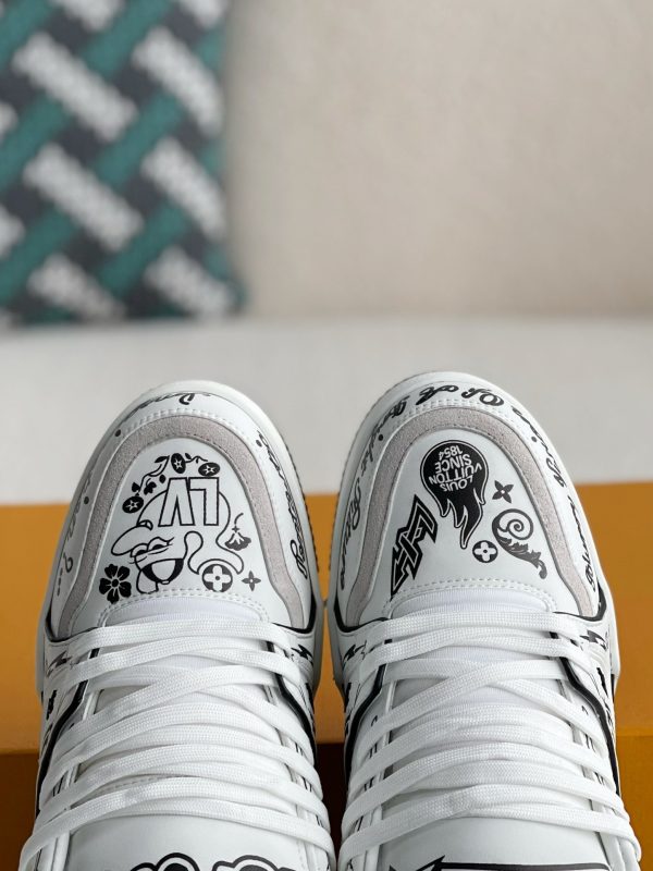 「#2968」LOUIS VUITTON SNEAKERS - Image 9