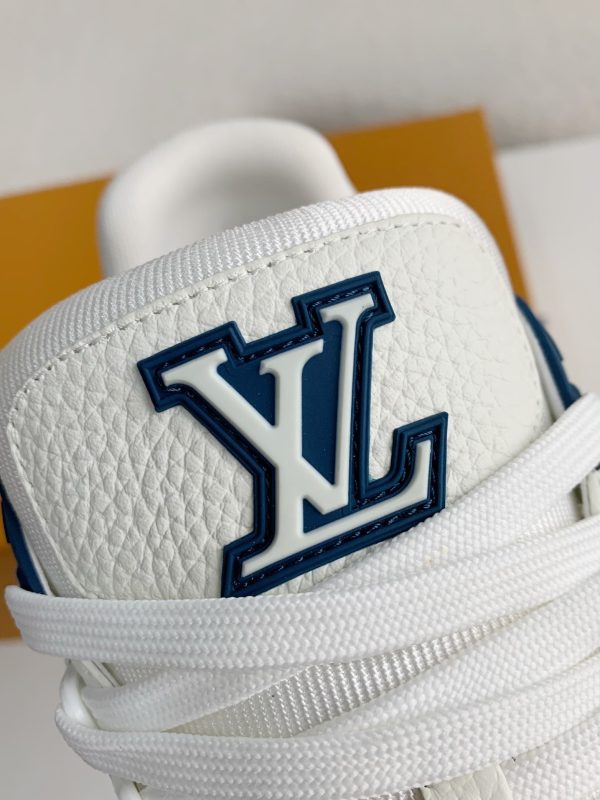「#2988」LOUIS VUITTON SNEAKERS - Image 10