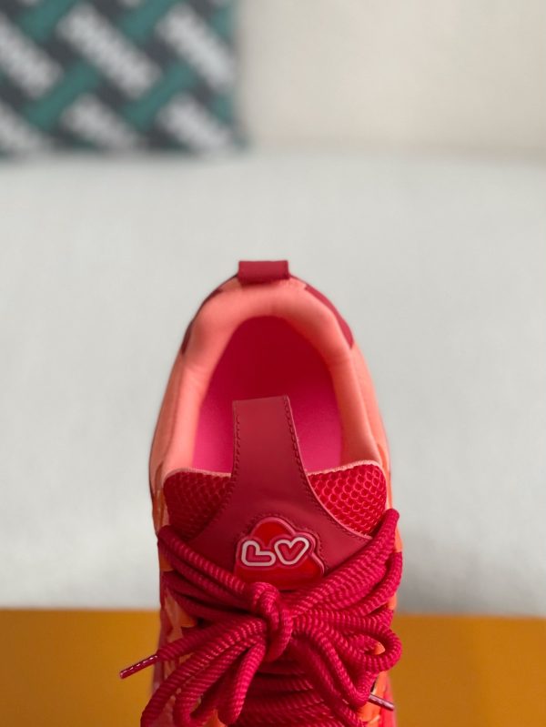 「#2994」LOUIS VUITTON RUNNER TATIC sneakers - Image 9