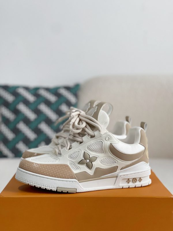 「#945」LOUIS VUITTON Skate Sneakers - Image 2