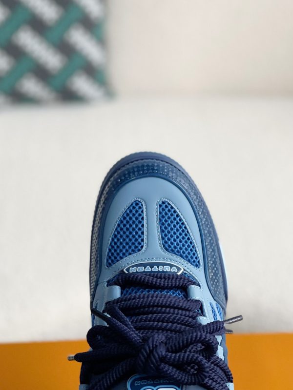 「#2996」LOUIS VUITTON RUNNER TATIC sneakers - Image 8