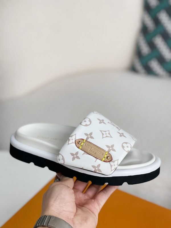 「#2998」LOUIS VUITTON SLIPPERS - Image 6