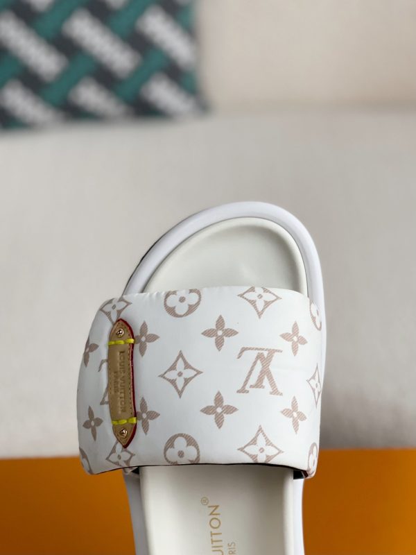 「#2998」LOUIS VUITTON SLIPPERS - Image 8