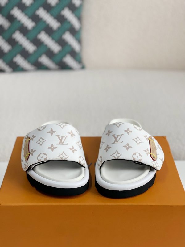 「#2998」LOUIS VUITTON SLIPPERS - Image 3