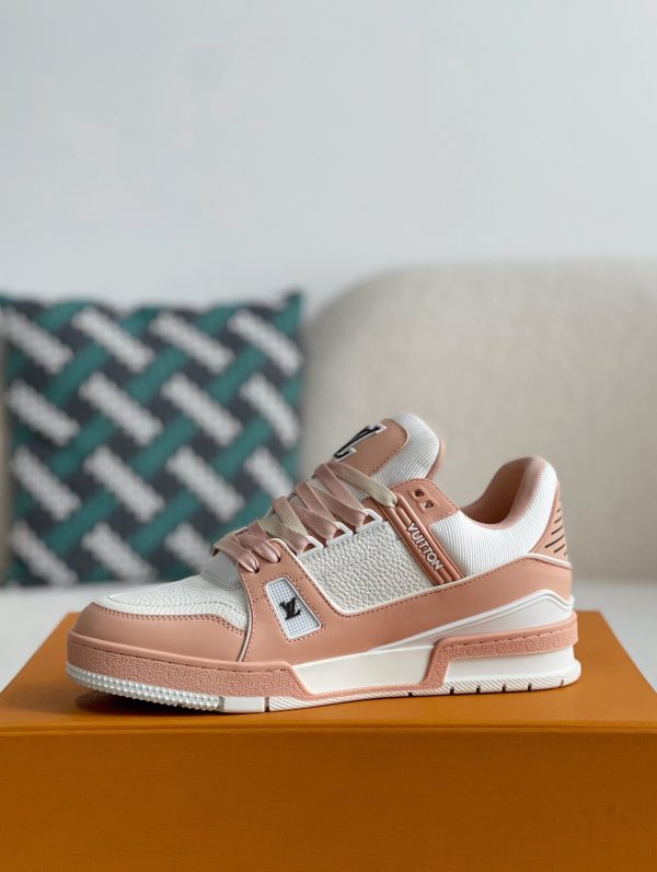 「#2999」LOUIS VUITTON SNEAKERS - Image 4