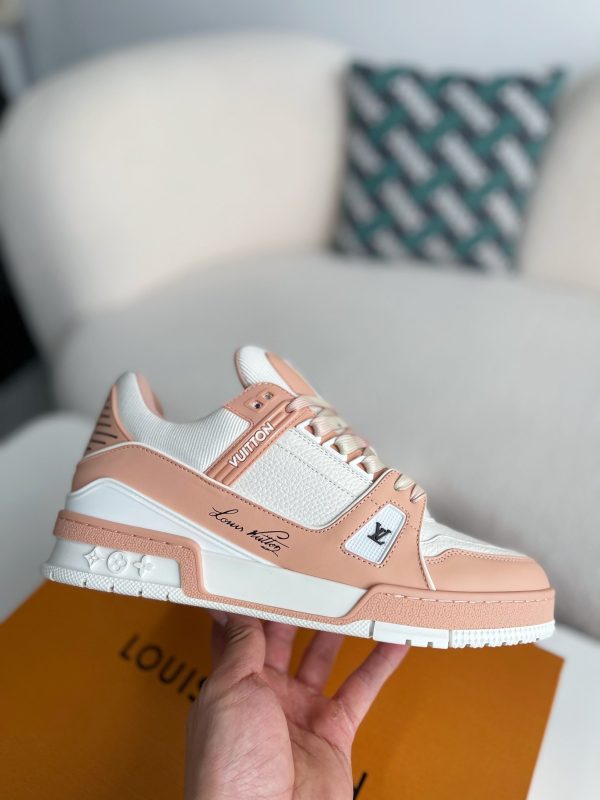 「#2999」LOUIS VUITTON SNEAKERS - Image 6