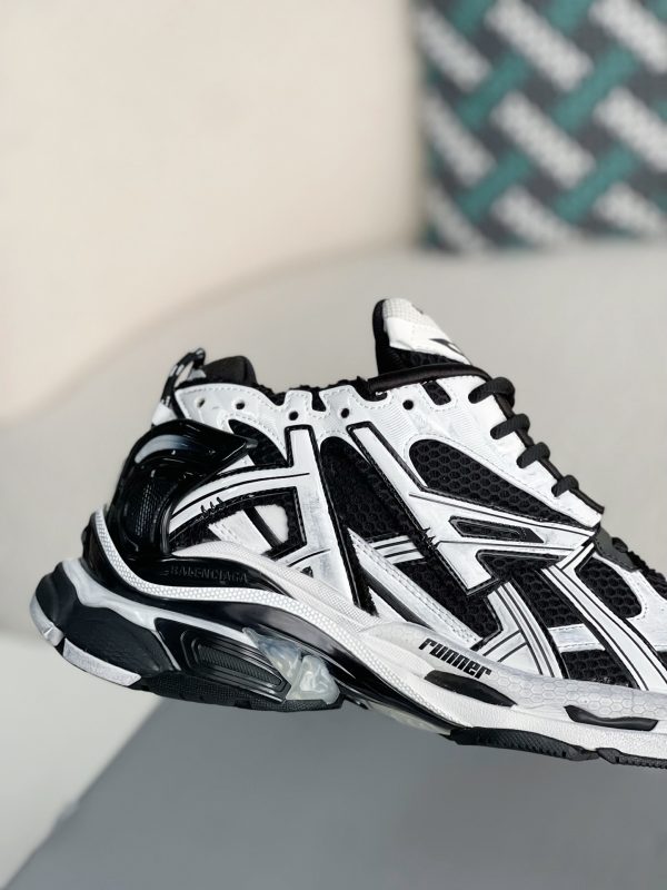 ¡¸#3006¡¹ Balenciaga Runner Sneakers - Image 7