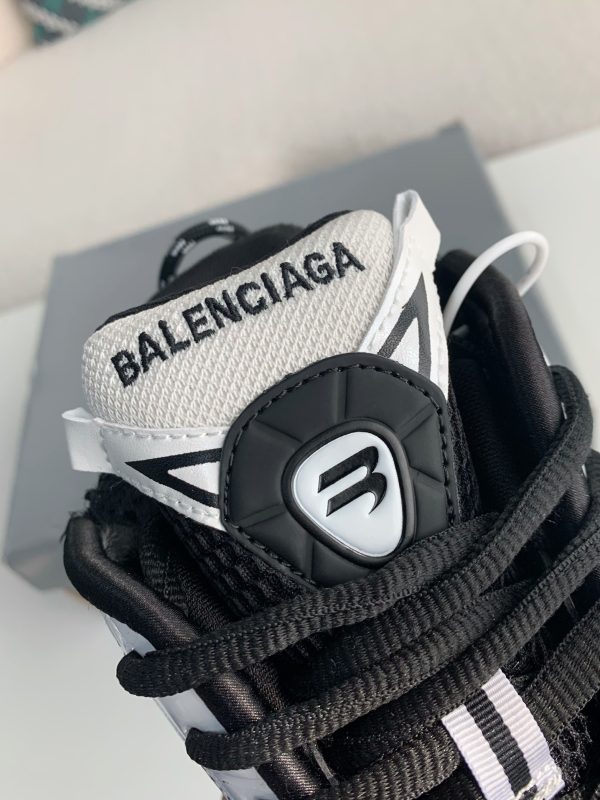 ¡¸#3006¡¹ Balenciaga Runner Sneakers - Image 10