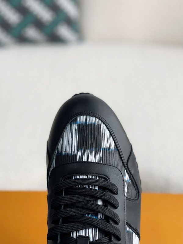 「#3028」Louis Vuitton Run Away Sneakers - Image 8