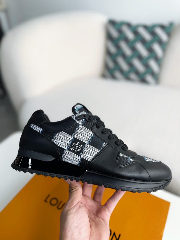 「#3028」Louis Vuitton Run Away Sneakers - Image 6