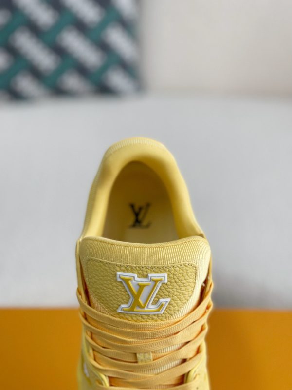 「#3037」LOUIS VUITTON SNEAKERS - Image 8
