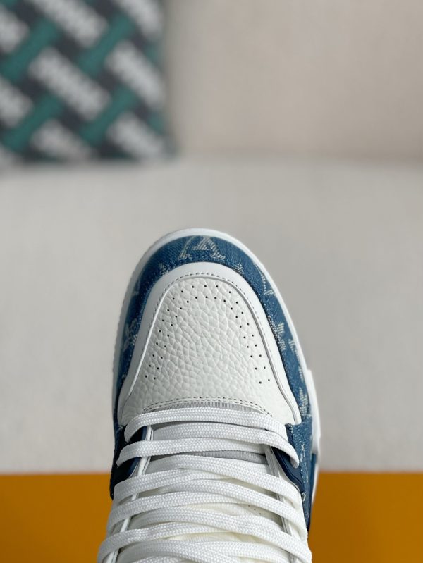 「#3048」LOUIS VUITTON SNEAKERS - Image 9