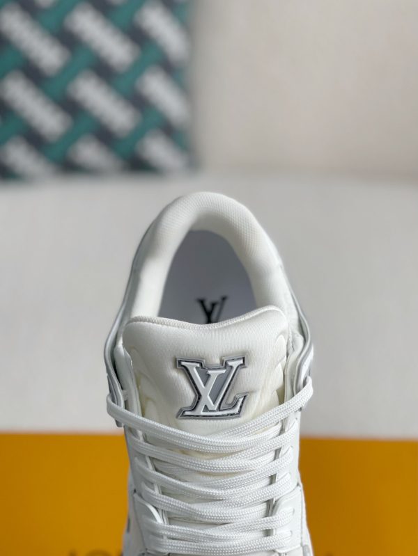 「#3051」LOUIS VUITTON SNEAKERS - Image 8