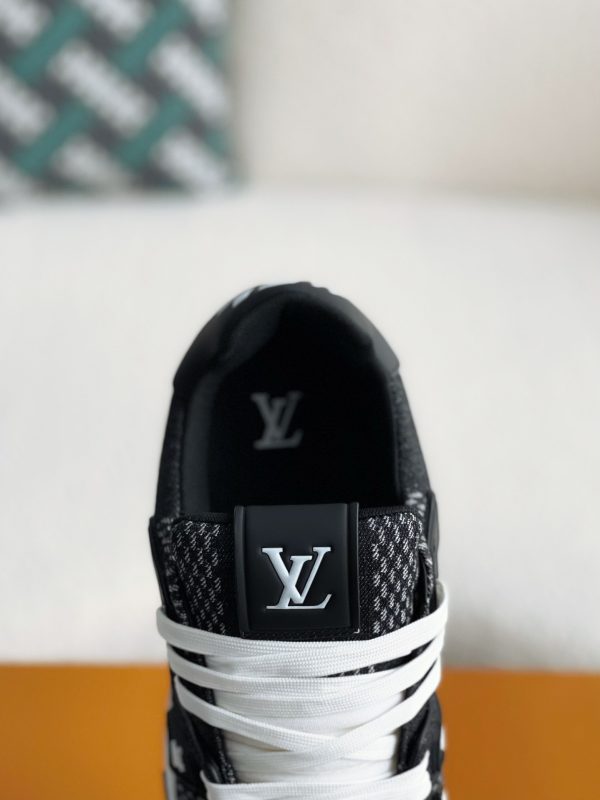 「#3077」LOUIS VUITTON SNEAKERS - Image 8
