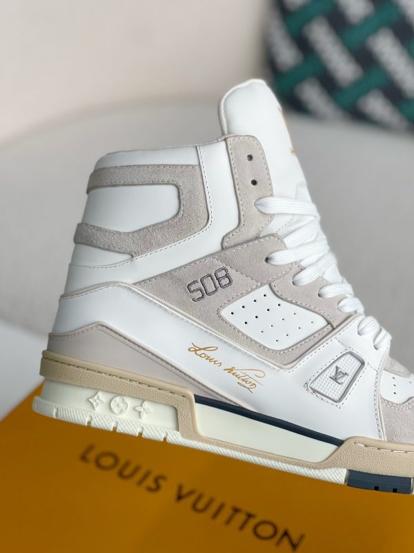 「#3112」LOUIS VUITTON TRAINER SNEAKERS - Image 7