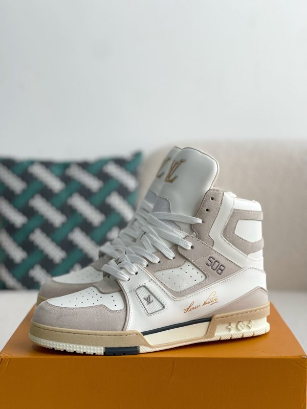 「#3112」LOUIS VUITTON TRAINER SNEAKERS - Image 2