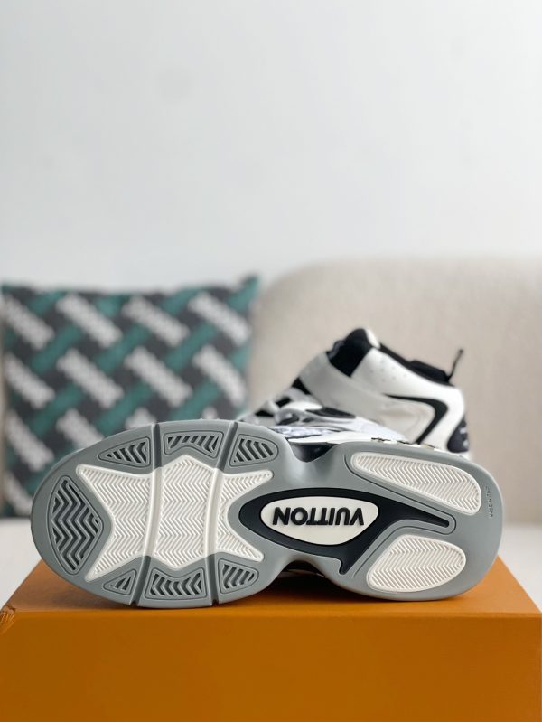 「#3113」LOUIS VUITTON Trainer  Adjustable Mode Paste Sports Casual Shoes - Image 5