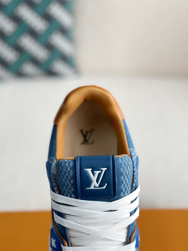 「#3124」LOUIS VUITTON SNEAKERS - Image 9