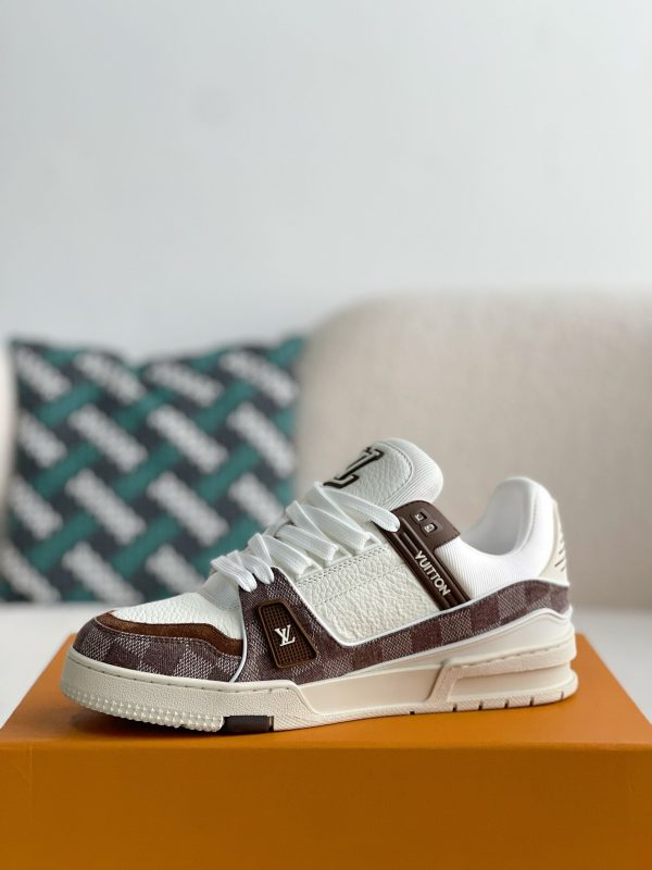 「#3135」 LOUIS VUITTON TRAINER SNEAKERS - Image 4