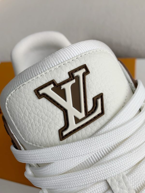 「#3135」 LOUIS VUITTON TRAINER SNEAKERS - Image 10