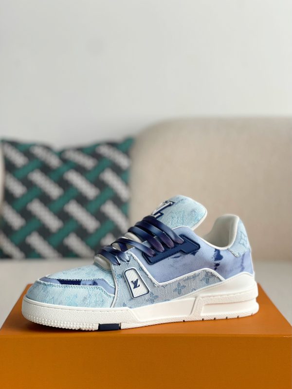 「#3140」 LOUIS VUITTON TRAINER SNEAKERS - Image 4
