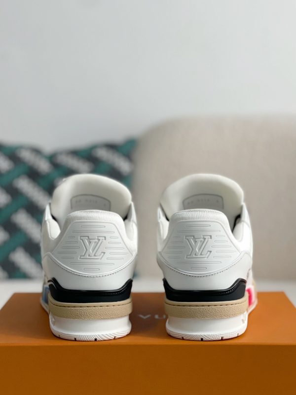 「#3142」 LOUIS VUITTON TRAINER SNEAKERS - Image 3