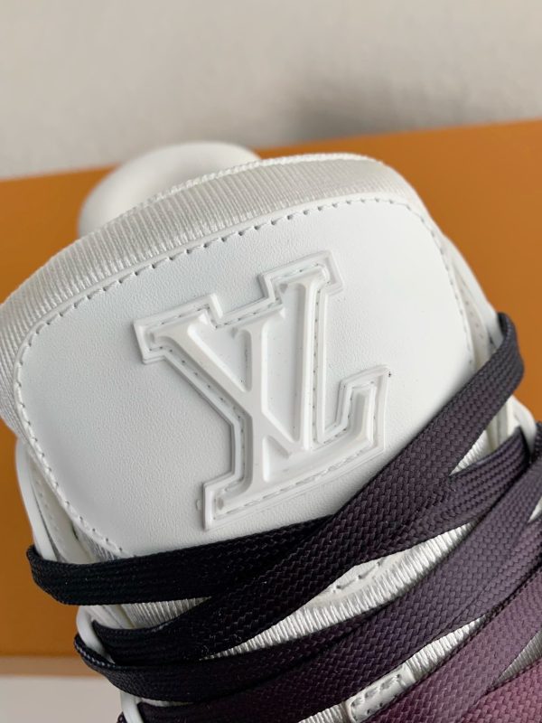 「#3142」 LOUIS VUITTON TRAINER SNEAKERS - Image 10