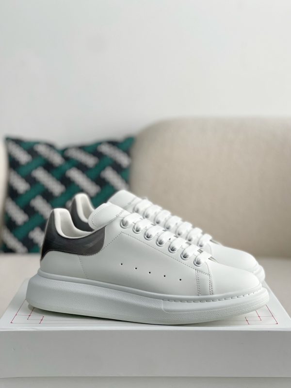 ¡¸#3143¡¹Alexander McQueen MQ Jelly Dark Blue Tail Sneakers