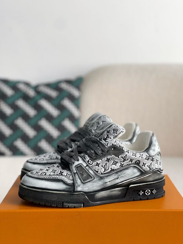 「#3172」LOUIS VUITTON SNEAKERS - Image 2