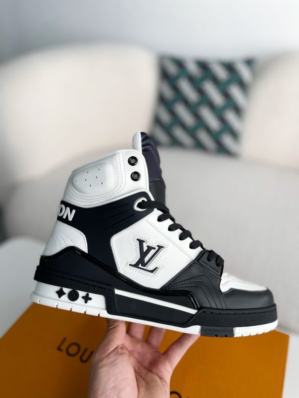 「#3195」LOUIS VUITTON TRAINER SNEAKERS - Image 6