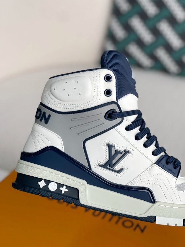 「#3197」LOUIS VUITTON TRAINER SNEAKERS - Image 7