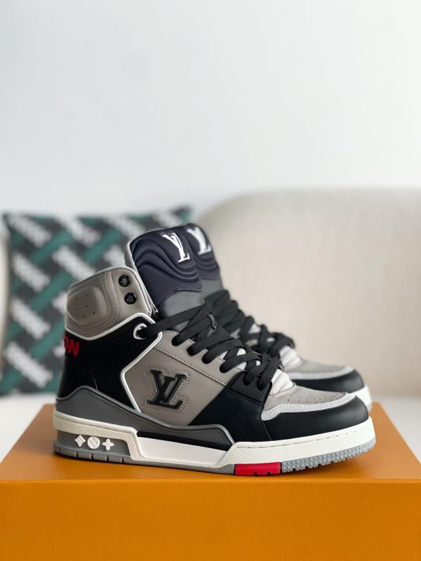 「#3198」LOUIS VUITTON TRAINER SNEAKERS