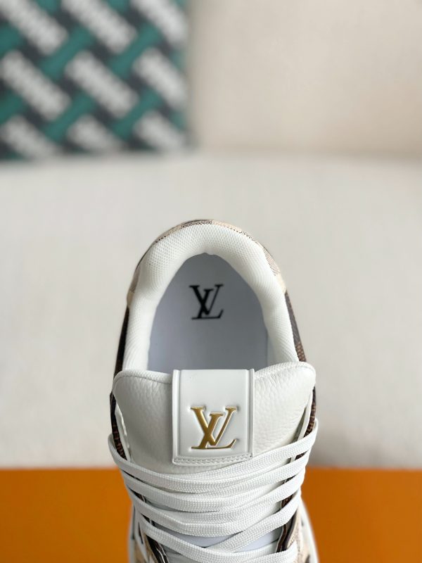 「#3226」 LOUIS VUITTON TRAINER SNEAKERS - Image 9