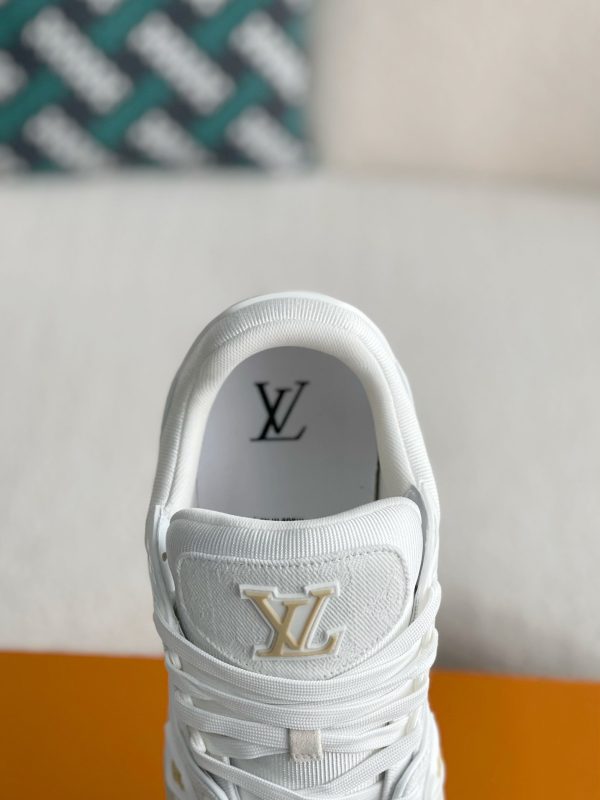 「#3229」 LOUIS VUITTON TRAINER SNEAKERS - Image 8