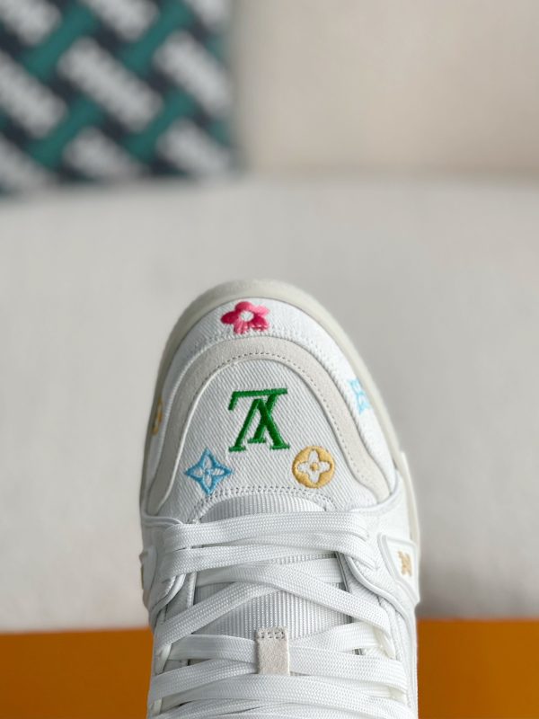 「#3229」 LOUIS VUITTON TRAINER SNEAKERS - Image 9