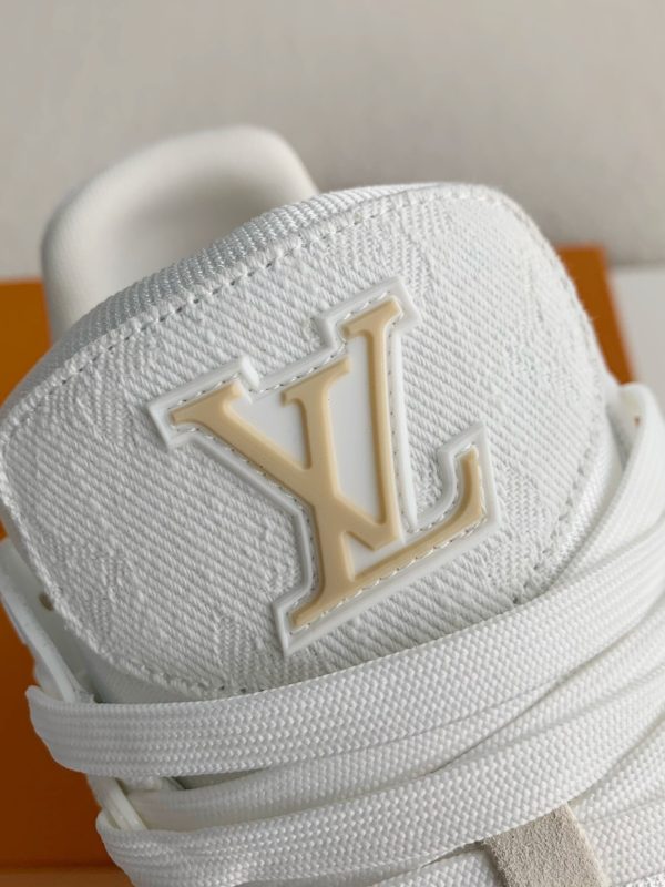 「#3229」 LOUIS VUITTON TRAINER SNEAKERS - Image 10
