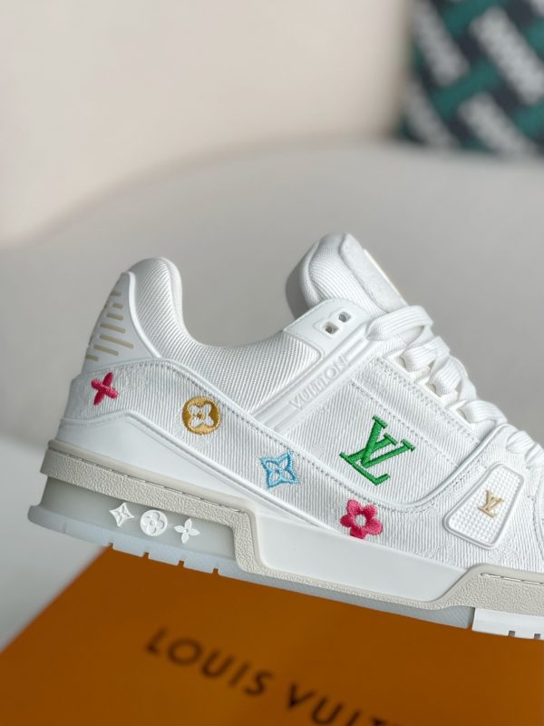 「#3229」 LOUIS VUITTON TRAINER SNEAKERS - Image 7