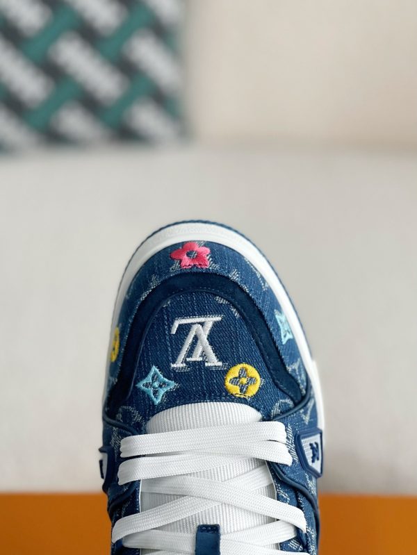 「#3239」 LOUIS VUITTON TRAINER SNEAKERS - Image 8