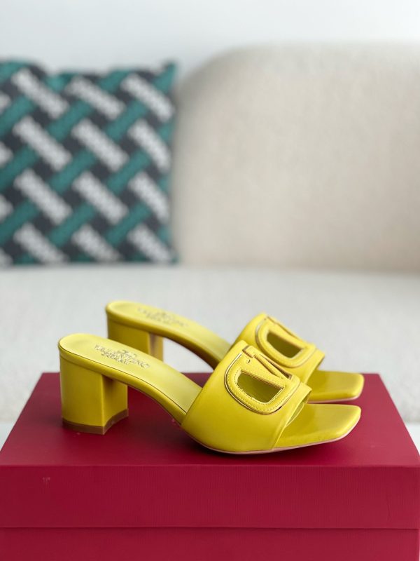 ¡¸#3303¡¹Valentino Summer  high-heeled sandals