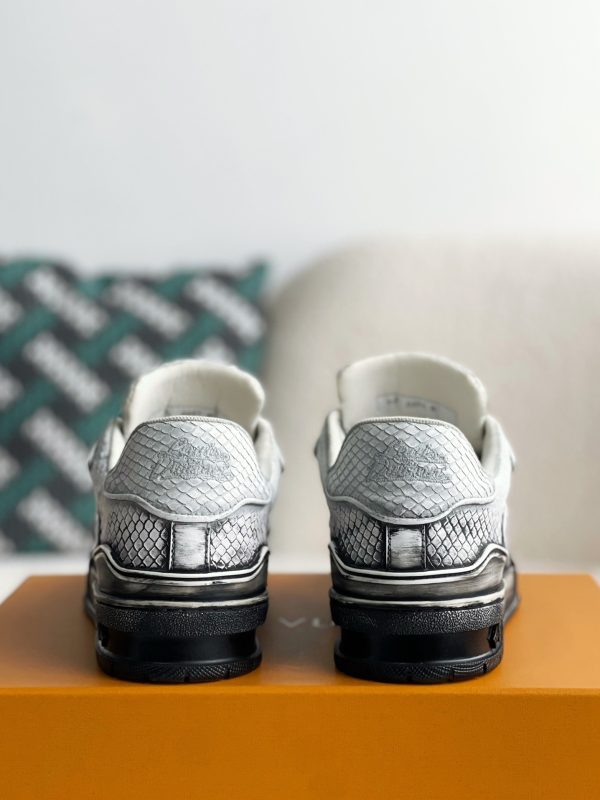 「#3315」 LOUIS VUITTON TRAINER SNEAKERS - Image 3
