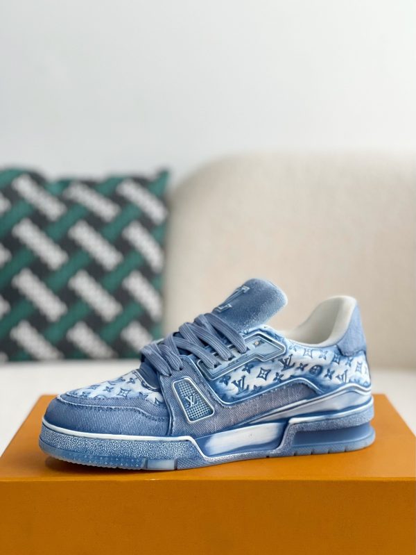 「#3318」 LOUIS VUITTON TRAINER SNEAKERS - Image 4