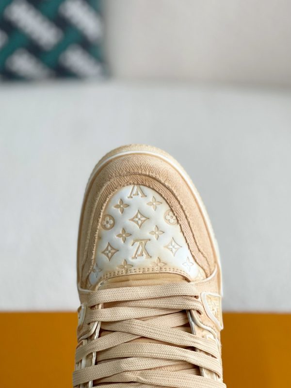 「#3319」 LOUIS VUITTON TRAINER SNEAKERS - Image 8