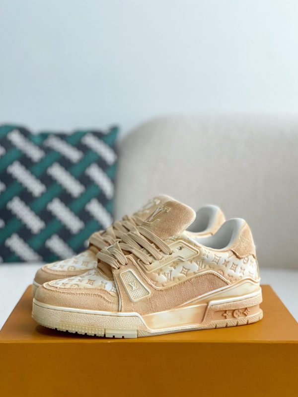 「#3319」 LOUIS VUITTON TRAINER SNEAKERS - Image 2