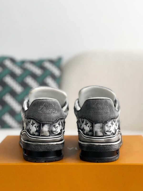 「#3320」 LOUIS VUITTON TRAINER SNEAKERS - Image 3