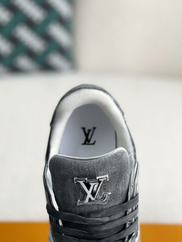 「#3320」 LOUIS VUITTON TRAINER SNEAKERS - Image 8