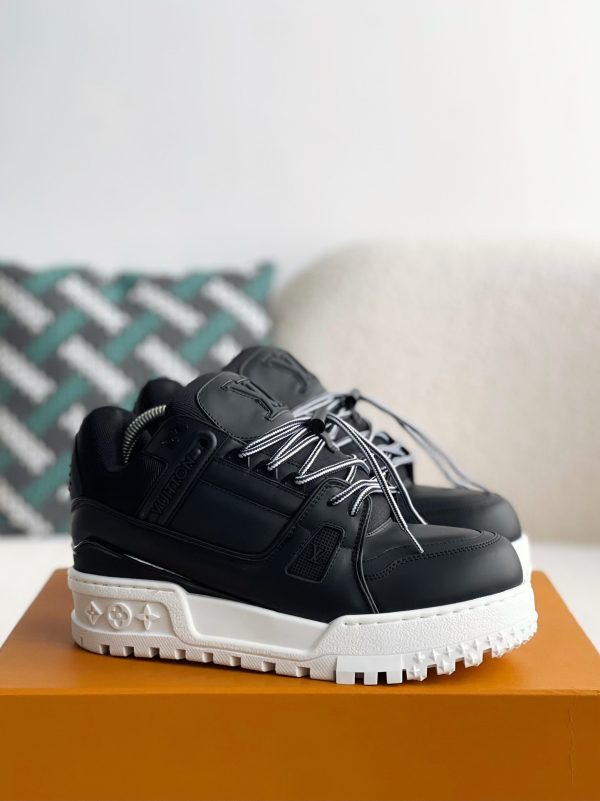 「#3338」 LOUIS VUITTON TRAINER Maxi SNEAKERS