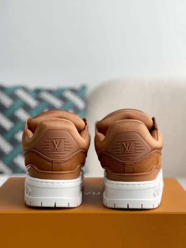 「#3339」 LOUIS VUITTON TRAINER SNEAKERS - Image 3