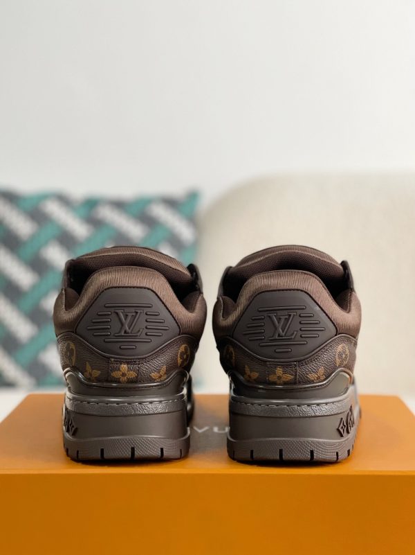 「#3340」 LOUIS VUITTON TRAINER SNEAKERS - Image 3